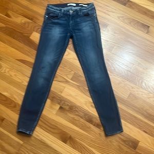 GUESS JEANS